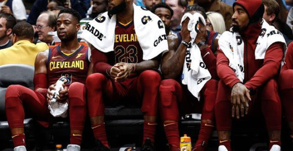 Kavsi su očajni, atmosfera je na ivici, Vejd je bijesan!