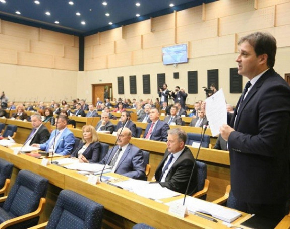Vlast u Srpskoj se igra narodom