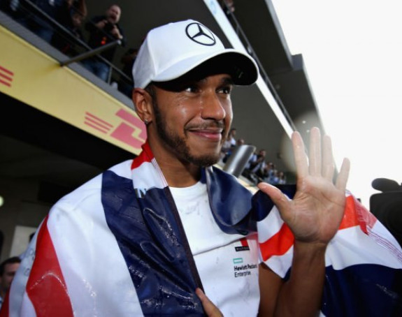 Hamilton: Još sam gladan pobjeda!