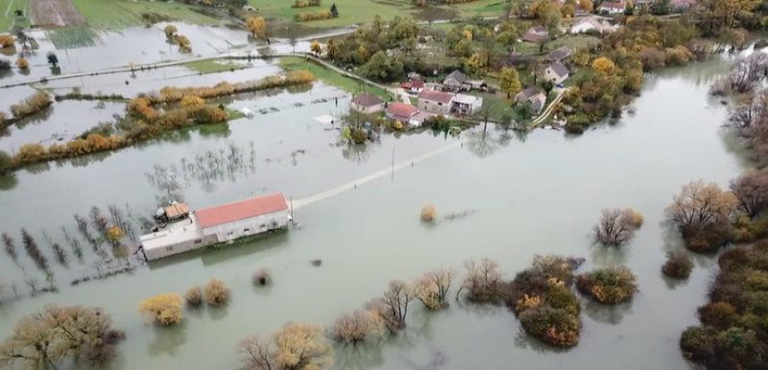 U Nikšiću još ugroženo od poplava 30 kuća 