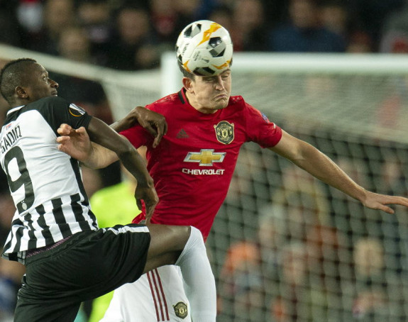 Crveni đavoli kaznili greške crno-belih