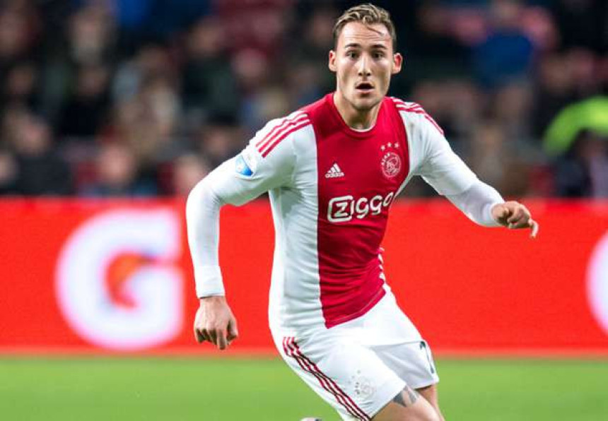 Gudelj bira između "Anoete" i "Pishuana"...