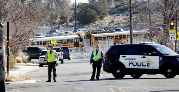 Pucnjava u školi, stradale 3 osobe