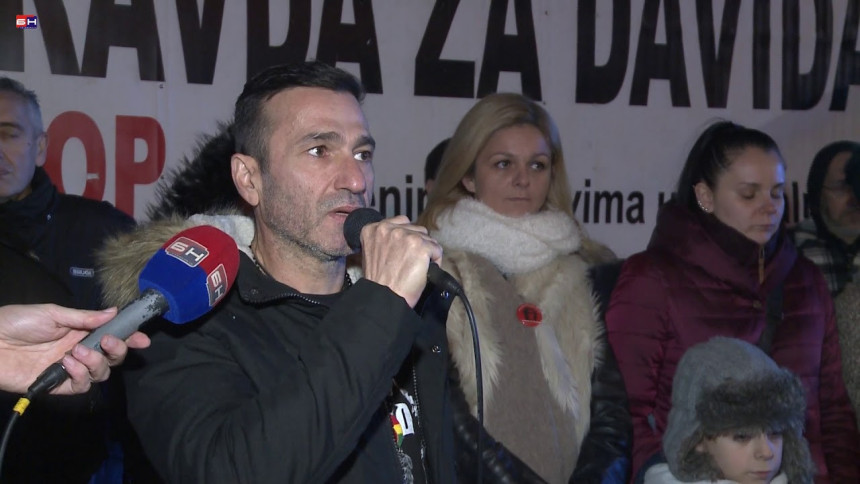 И вечерас скуп Правда за Давида