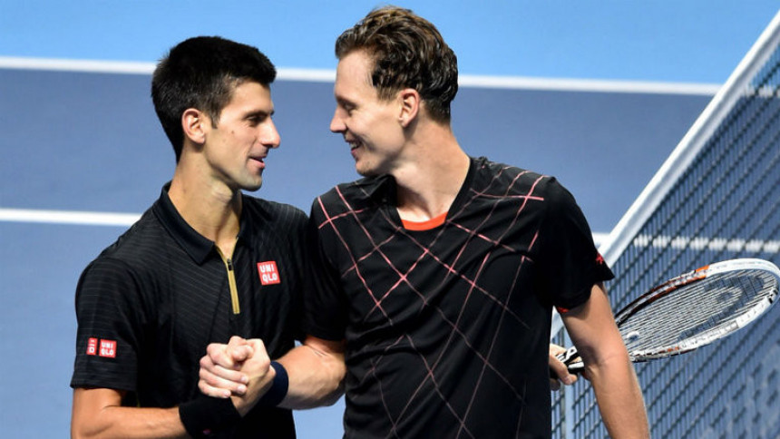 Doha - Novak za 16. finale u nizu: Ovu podlogu Tomaš voli!