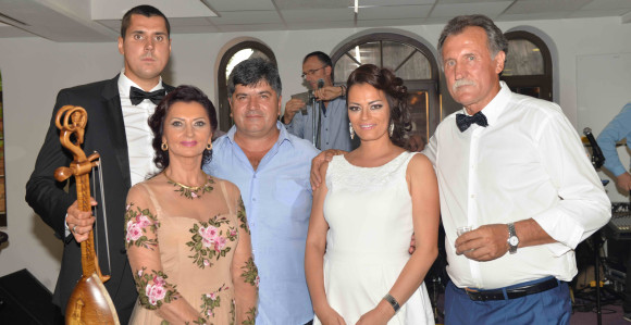 Mirkovići i kamenu osećanje daju
