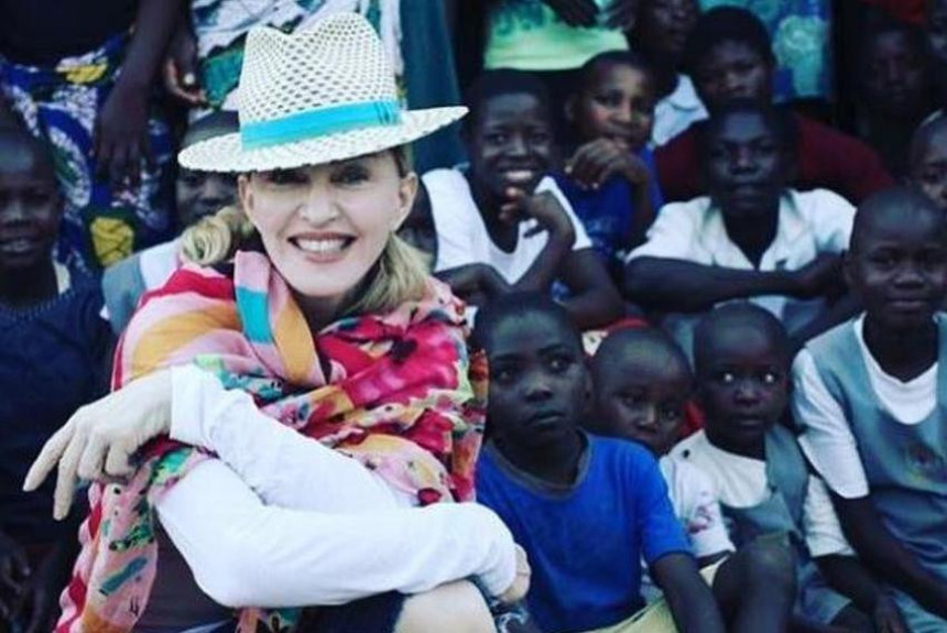 Pjevačica gradi 4 škole u Malaviju