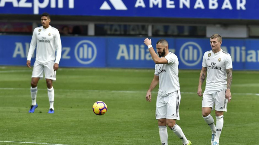 Benzema u Čelsiju, a zna se i ko ga menja u Realu!