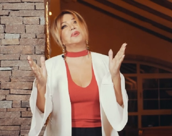 Neda: "Nema više moje mame"