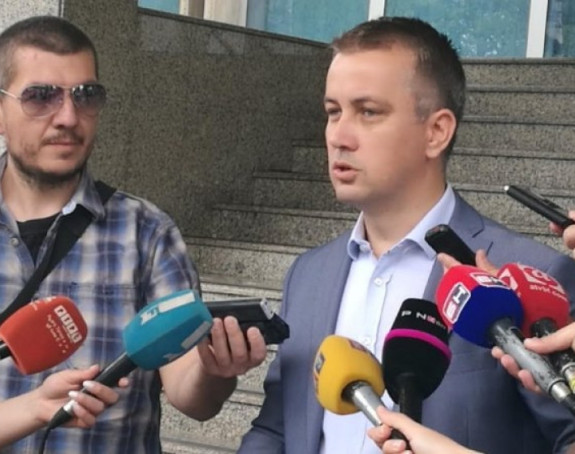 "Vlast izvlači novac za izbore"!