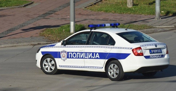 Išao ulicom i napadao ljude