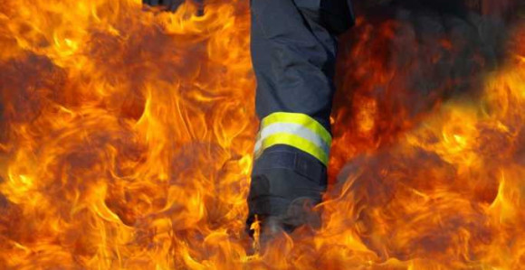 Popucala stakla, pa izbio požar