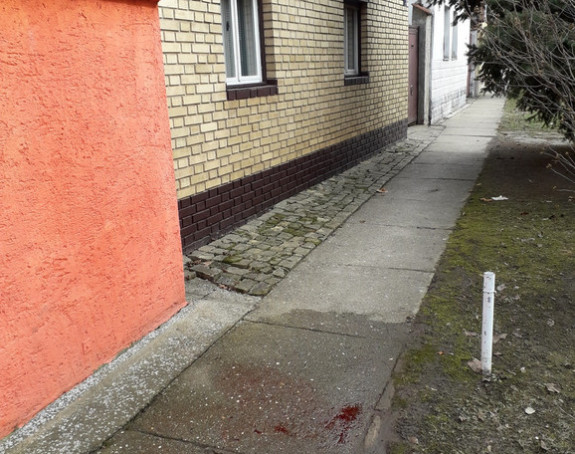 Subotica: Ubistvo žene ispred kuće 