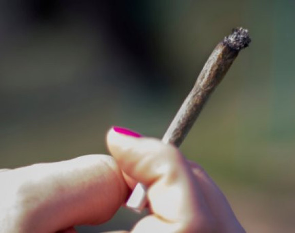 Droga u dobojskom Domu penzionera!