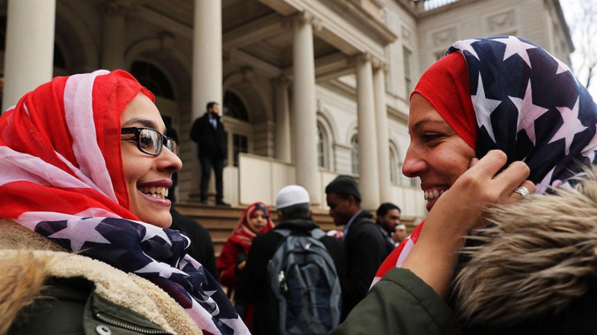 Muslimankama od Amerikanaca...!