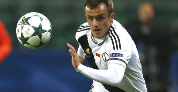 Od neslavnog rastanka sa Partizanom do novog ugovora u Varšavi...