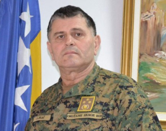 "Naći ćemo onoga ko je ukrao oružje"