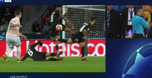 УЕФА се огласила: Да, да, чист пенал за Манчестер!