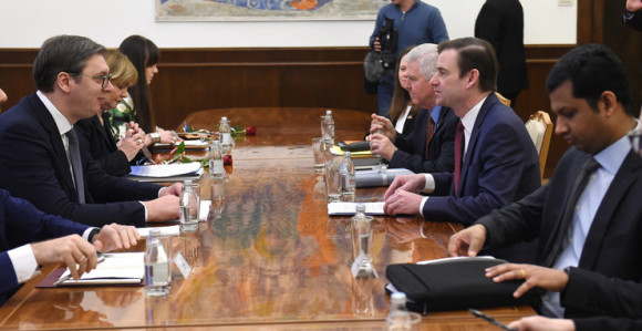 Sastanak: Vučić i Hejl