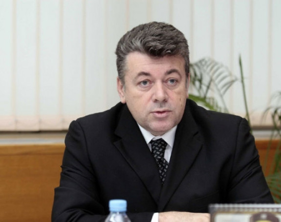 Ostavio bolnicu, ide u ambasadore