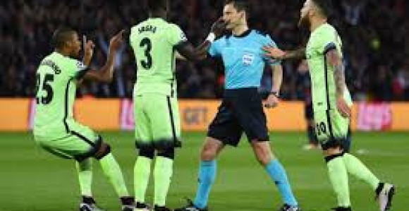 Sa BBC-a Mažiću: Skloni se s puta, srpska budalo!