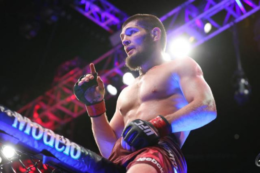 Nurmagomedov je novi "kralj" UFC-a!