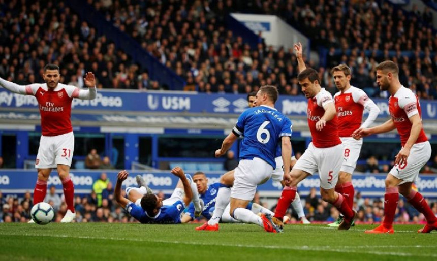 PL: Arsenal pao u Liverpulu - prštaće u borbi za 4. mjesto!