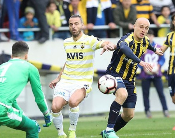 TUR: Fener se izvukao u Ankari, ali i dalje visi!
