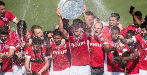 HOL: Kakav kraj sezone - kiks Ajaksa, titula PSV-u!