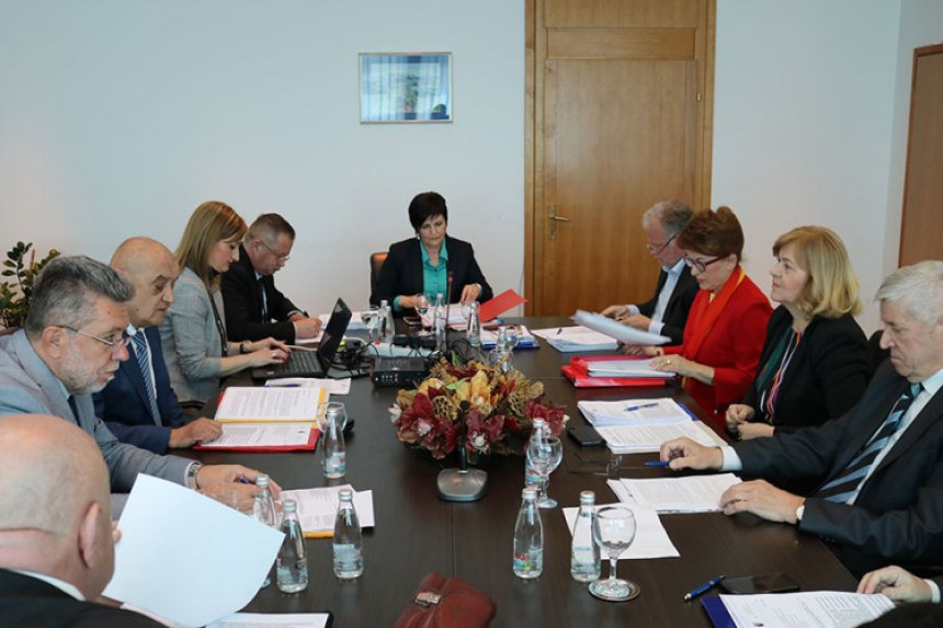 Zakon o PDV-u u parlamentima