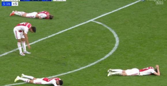 Šta reći, a ne zaplakati...?!