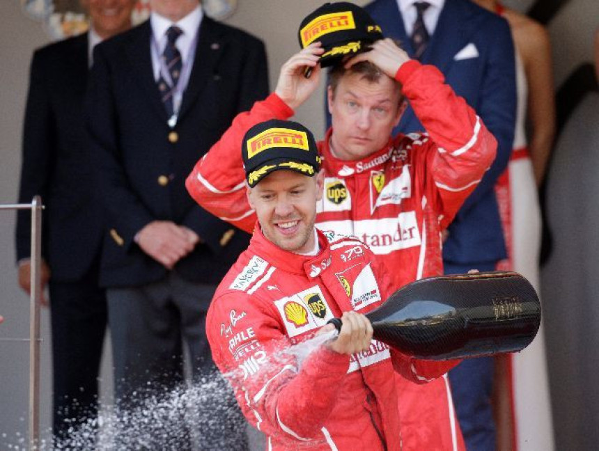 Mudri Fetel uživa u trenutku i ne čuje Laudu!