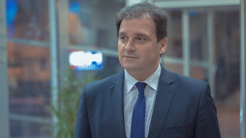 SDS: Predsjedniče, samo bez panike!