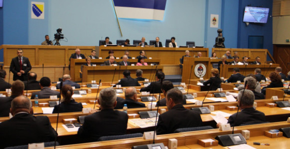 Zakon o stranim donacijama?