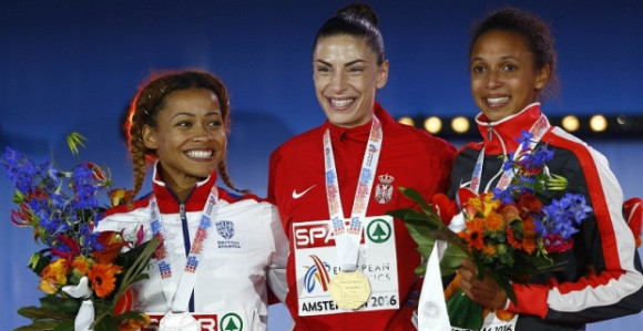 Video: "Bože pravde" grmi Amsterdamom!