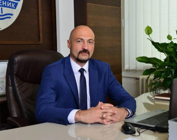 Predsjednik opštine smanjio sebi platu