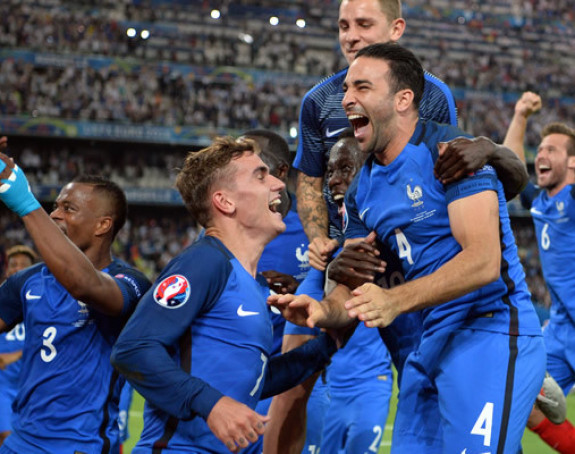 Podatak za ponos - Jugoslavija i Italija jedine naudile Francuzima!