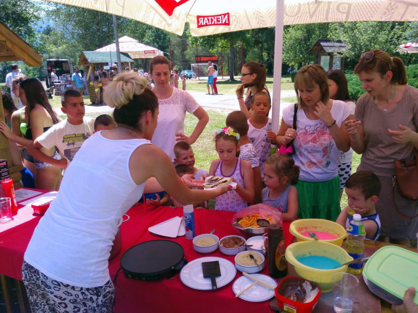 "Palačinkijada" podno Maglića 