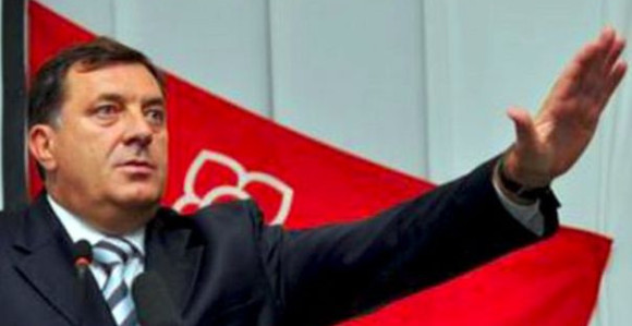 Ko se krije iza mitinga Mladiću­?