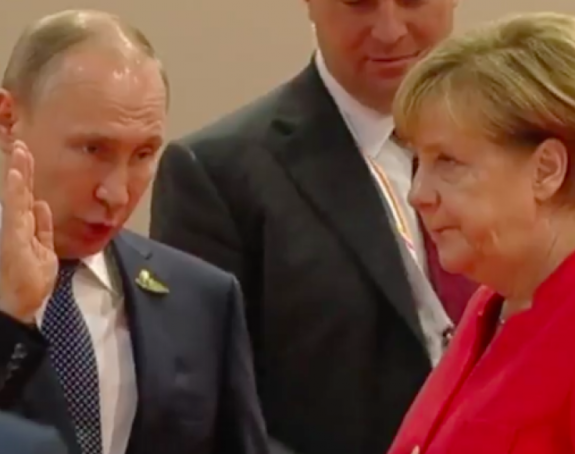 Šta su pričali Putin i Angela