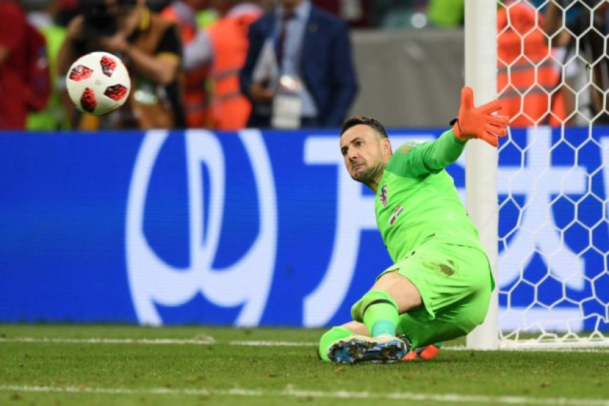 Subašić: Rekao sam da ću igrati s jednom nogom!