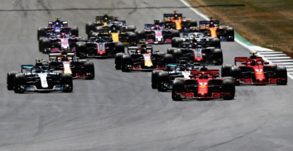 F1: Fetel slavio ispred Hamiltona u ''ludilu'' Silverstona!