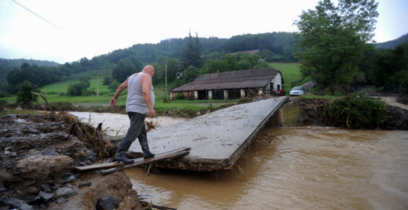 Vanredno stanje u 10 opština