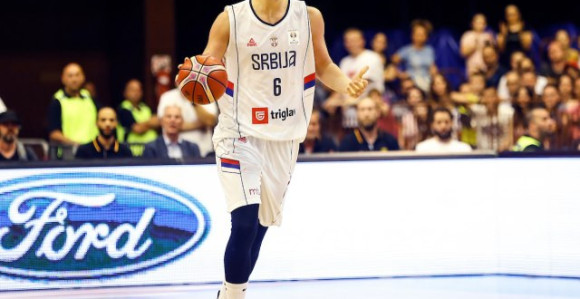 Jelovac potpisao za Bamberg na rođendan!
