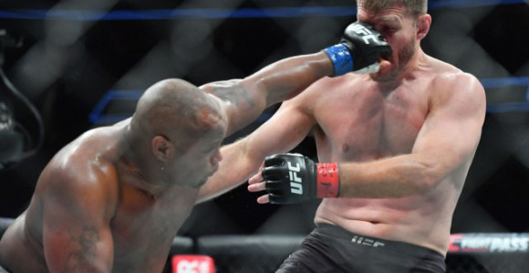 Кормије нокаутирао Миочића и постао двоструки шампион!