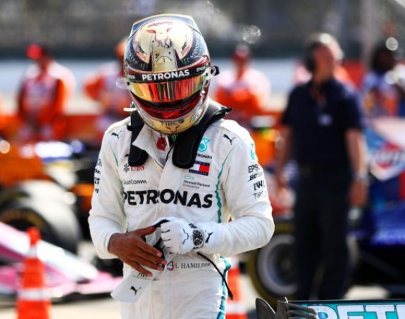 Hamilton pecnuo Ferari: Zanimljiva taktika...