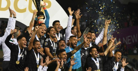 SAD "ispustile" krunu: Meksiko "drži" Sjevernu Ameriku!