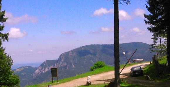 Bobija iznad Ljubovije - 'krov' lijepe Azbukovice