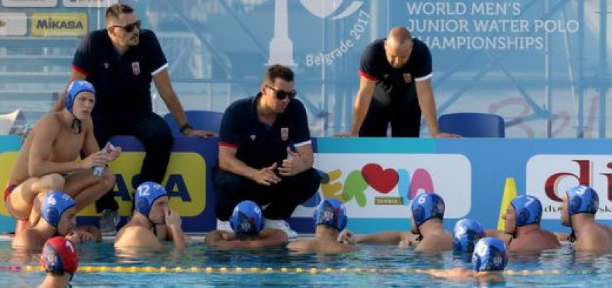 SP - Vujasovi "delfini" briljiraju: 25, 27, 25...!