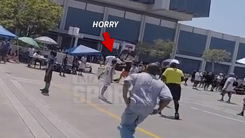 Video: Ima sedam NBA titula, a tuče se na basketu!